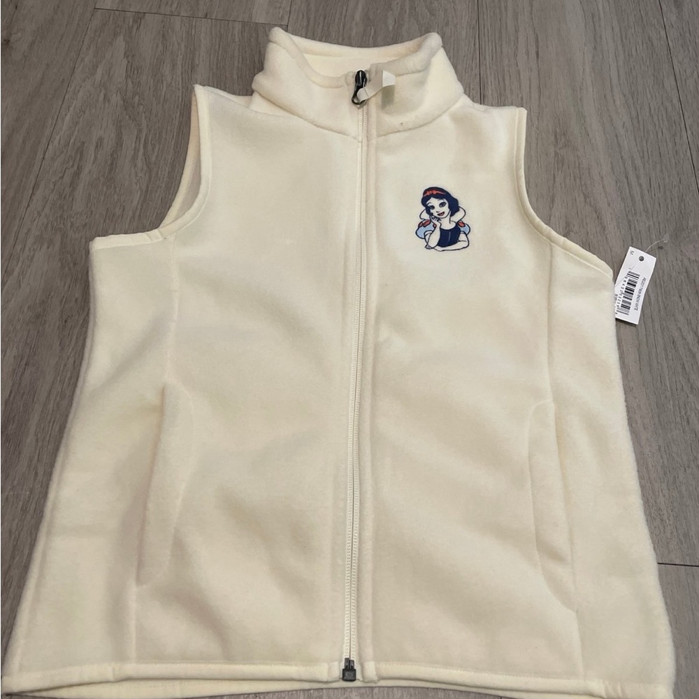 Amazon Essentials Snow White Fleece Vest
